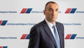 МАЛОВИЋ ПОРУЧИО ЂИЛАСУ: Бранићемо се јер смо то и те како научили под твојим режимом МАЛОВИЋ ПОРУЧИО ЂИЛАСУ: Бранићемо се јер смо то и те како научили под твојим режимом