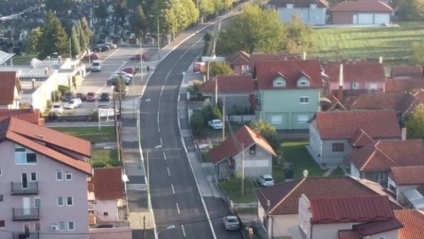 РАДОВИ ЗА БОЉИ КВАЛИТЕТ ЖИВОТА: У Лазаревцу покренути бројни важни и велики пројекти РАДОВИ ЗА БОЉИ КВАЛИТЕТ ЖИВОТА: У Лазаревцу покренути бројни важни и велики пројекти
