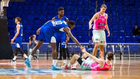 MEGA UMALO DO NOVOG IZNENAĐENJA: Budućnost u neizvesnoj završnici pobedila srpski klub MEGA UMALO DO NOVOG IZNENAĐENJA: Budućnost u neizvesnoj završnici pobedila srpski klub