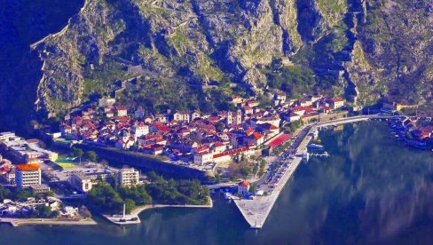SRPSKI IDENTITET NEVESTE JADRANA: Boka Kotorska u ogledalu istorijskog nasleđa (FOTO) SRPSKI IDENTITET NEVESTE JADRANA: Boka Kotorska u ogledalu istorijskog nasleđa (FOTO)