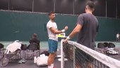 KAKAV SUSRET U PARIZU: Novak Đoković i Karlos Alkaraz su ovo uradili pred početak turnira (VIDEO)