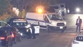 POTRESNE SLIKE: Posmrtni ostaci Metjua Perija odneti iz njegove kuće (FOTO) POTRESNE SLIKE: Posmrtni ostaci Metjua Perija odneti iz njegove kuće (FOTO)