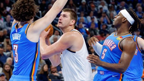 MA, DŽABE GA MRZE: Jokić neprikosnoven u MVP trci, Embid daleko iza! (FOTO) MA, DŽABE GA MRZE: Jokić neprikosnoven u MVP trci, Embid daleko iza! (FOTO)