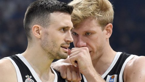 SLIKA KOJA TREBA DA POSTANE NORMALNA! Ovo su Avramović i Nedović uradili posle derbija (FOTO) SLIKA KOJA TREBA DA POSTANE NORMALNA! Ovo su Avramović i Nedović uradili posle derbija (FOTO)