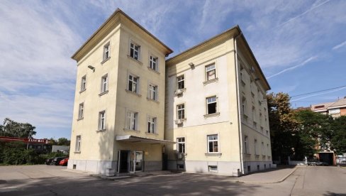 140 ГОДИНА ОД ОСНИВАЊА: Економска школа „Нада Димић“ - једна од најстаријих школа у Србији 140 ГОДИНА ОД ОСНИВАЊА: Економска школа „Нада Димић“ - једна од најстаријих школа у Србији