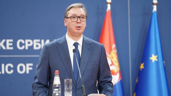 ЈА ТО НЕ КРИЈЕМ ПРЕД НАШИМ НАРОДОМ Вучић: Две највеће препрека за нас су КиМ и санкције Руској федерацији ЈА ТО НЕ КРИЈЕМ ПРЕД НАШИМ НАРОДОМ Вучић: Две највеће препрека за нас су КиМ и санкције Руској федерацији