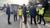 PANČEVO DOBIJA BOLJU VEZU SA BAVANIŠTEM: U lokalni put ulaže se 180 miliona dinara PANČEVO DOBIJA BOLJU VEZU SA BAVANIŠTEM: U lokalni put ulaže se 180 miliona dinara