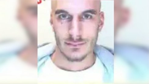 OVO JE ŠVEĐANIN UBIJEN U PUCNJAVI U SARAJEVU: Vođa narko-kartela, drogu prodavao preko društvenih mreža (VIDEO) OVO JE ŠVEĐANIN UBIJEN U PUCNJAVI U SARAJEVU: Vođa narko-kartela, drogu prodavao preko društvenih mreža (VIDEO)