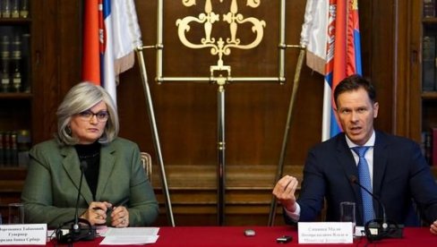 ISPUNJENI SVI CILJEVI Mali: Revizija aranžmana sa MMF-om uspešno završena ISPUNJENI SVI CILJEVI Mali: Revizija aranžmana sa MMF-om uspešno završena