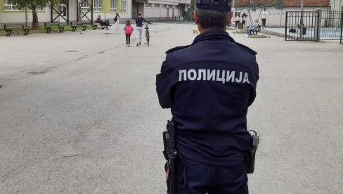 OSUMNJIČENI SE BRANILI ĆUTANJEM: Sedmorica u pritvoru zbog nasilničkog ponašanja i teške telesne povrede OSUMNJIČENI SE BRANILI ĆUTANJEM: Sedmorica u pritvoru zbog nasilničkog ponašanja i teške telesne povrede