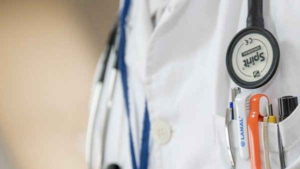 МЕДИЦИНАРИ У БУЈАНОВЦУ ДОБИЛИ ПОСАО: Србија рекла хвала МЕДИЦИНАРИ У БУЈАНОВЦУ ДОБИЛИ ПОСАО: Србија рекла хвала