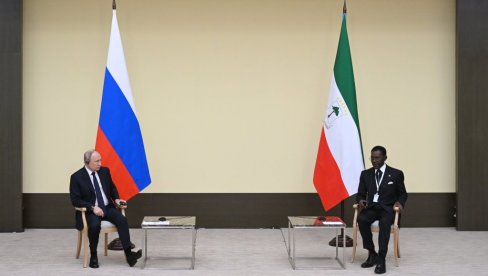 КАД МОСКВА ОБЕЋА ДА ПОМОГНЕ ОНДА САМО НЕКА ДОЂУ Путин: Руске компаније озбиљно заинтересоване за рад у Африци КАД МОСКВА ОБЕЋА ДА ПОМОГНЕ ОНДА САМО НЕКА ДОЂУ Путин: Руске компаније озбиљно заинтересоване за рад у Африци