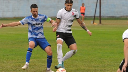 DERBI NA NEUTRALNOM TERENU: Pred fudbalerima Sloge komšijski duel DERBI NA NEUTRALNOM TERENU: Pred fudbalerima Sloge komšijski duel