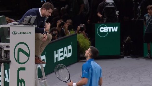 E, TO JE BILO BAŠ ČUDNO VIDETI! Ovako je Novak Đoković reagovao posle burnog dvoboja sa Runeom i Parižanima E, TO JE BILO BAŠ ČUDNO VIDETI! Ovako je Novak Đoković reagovao posle burnog dvoboja sa Runeom i Parižanima