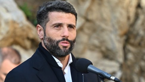 ŠAPIĆ NA POMENU NEVINIM ŽRTVAMA KOMUNISTIČKOG REŽIMA: Naši potomci treba konačno da saznaju pravu istinu ŠAPIĆ NA POMENU NEVINIM ŽRTVAMA KOMUNISTIČKOG REŽIMA: Naši potomci treba konačno da saznaju pravu istinu