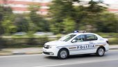 TRAGIČNO STRADAO MALIŠAN STAROSTI 17 MESECI: Pregazio ga policijski automobil, dok su roditelji stajali pored njega