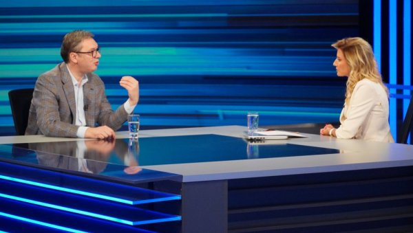 ГЛАС ЗА ОПОЗИЦИЈУ ИДЕ ЂИЛАСУ: Вучић о лажним европејцима и квази патриотама ГЛАС ЗА ОПОЗИЦИЈУ ИДЕ ЂИЛАСУ: Вучић о лажним европејцима и квази патриотама