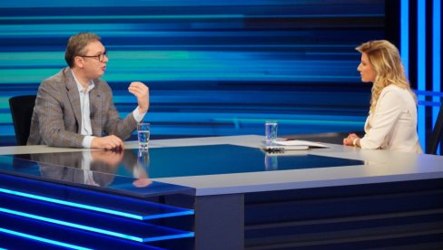 GLAS ZA OPOZICIJU IDE ĐILASU: Vučić o lažnim evropejcima i kvazi patriotama GLAS ZA OPOZICIJU IDE ĐILASU: Vučić o lažnim evropejcima i kvazi patriotama