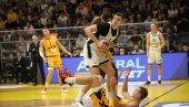 ЦРНО-БЕЛА ЛЕКЦИЈА: Партизан подсетио Сплит шта је добра кошарка, али и доживео пех ЦРНО-БЕЛА ЛЕКЦИЈА: Партизан подсетио Сплит шта је добра кошарка, али и доживео пех