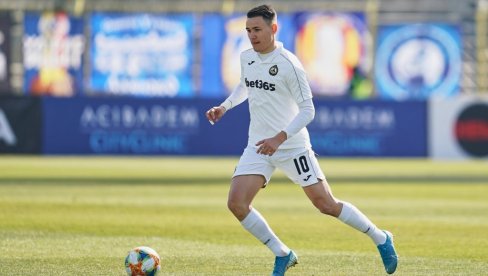 DERBI ZAČELJA U BUGARSKOJ: Bela dama popravila formu, boljari tonu sve dublje DERBI ZAČELJA U BUGARSKOJ: Bela dama popravila formu, boljari tonu sve dublje