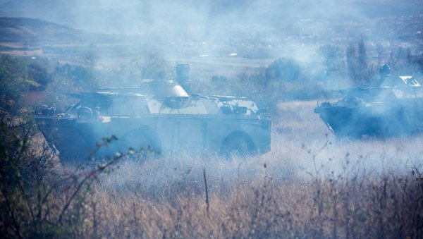 ВОЈСКА СРБИЈЕ НА МАНЕВРИМА: Тактичка обука у Оклопно-извиђачком батаљону (ФОТО) ВОЈСКА СРБИЈЕ НА МАНЕВРИМА: Тактичка обука у Оклопно-извиђачком батаљону (ФОТО)