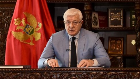 NOVE STRANKE NEĆE PROBUDITI GLASAČE: Nedavne najave o osnivanju partija impuls su da se politička scena Crne Gore menja NOVE STRANKE NEĆE PROBUDITI GLASAČE: Nedavne najave o osnivanju partija impuls su da se politička scena Crne Gore menja