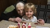 БАКА СТОЈАНКА СТЕВАНОВИЋ ПРОСЛАВИЛА 104. РОЂЕНДАН: На овај дан имам само три жеље БАКА СТОЈАНКА СТЕВАНОВИЋ ПРОСЛАВИЛА 104. РОЂЕНДАН: На овај дан имам само три жеље