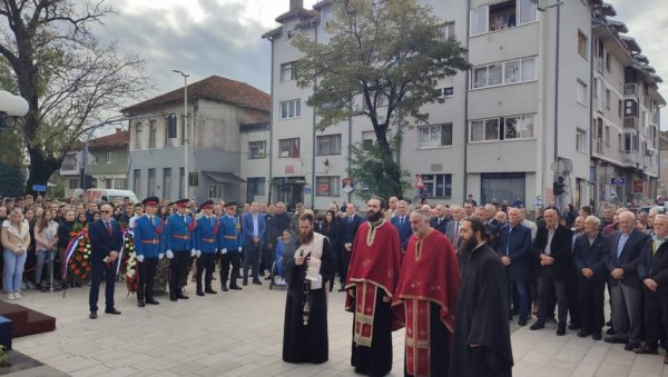 ОБЕЛЕЖЕВАЊЕ МИТРОВДАНСКИХ БИТАКА И СЛАВЕ НЕВЕСИЊА:  Сећање на невесињске јунаке