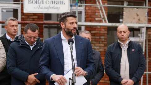 ŠAPIĆ: Za mog mandata od godinu dana u Lazarevac uložena ogromna sredstva (FOTO) ŠAPIĆ: Za mog mandata od godinu dana u Lazarevac uložena ogromna sredstva (FOTO)