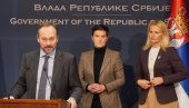 ЖИОФРЕ ПРЕДАО БРНАБИЋ ИЗВЕШТАЈ ЕК О СРБИЈИ: Проширење ценрално питање ЖИОФРЕ ПРЕДАО БРНАБИЋ ИЗВЕШТАЈ ЕК О СРБИЈИ: Проширење ценрално питање