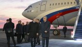 STIGAO PUTIN, SLEDE PREGOVORI: Redovno se čuju telefonom, a sad ga je Tokajev dočekao na aerodromu (FOTO)