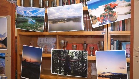 ОВЕКОВЕЧИЛИ НАЈЛЕПШЕ ТРЕНУТКЕ РАСПУСТА: Изложба ђачких фотографија у Политехничкој школи у Суботици ОВЕКОВЕЧИЛИ НАЈЛЕПШЕ ТРЕНУТКЕ РАСПУСТА: Изложба ђачких фотографија у Политехничкој школи у Суботици
