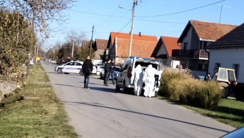 PUCAO NA SINA IZ LOVAČKE PUŠKE: Pritvor do 30 dana starcu (85) iz Kaća osumnjičenom za pokušaj teškog ubistva (FOTO/VIDEO) PUCAO NA SINA IZ LOVAČKE PUŠKE: Pritvor do 30 dana starcu (85) iz Kaća osumnjičenom za pokušaj teškog ubistva (FOTO/VIDEO)