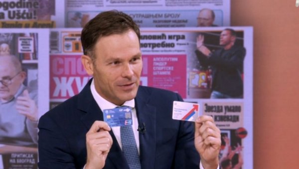 НЕКО ЋЕ РЕЋИ МАЛА СТВАР Мали о пензионерским и студентским картицама - Како се они тога нису сетили... НЕКО ЋЕ РЕЋИ МАЛА СТВАР Мали о пензионерским и студентским картицама - Како се они тога нису сетили...