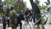 VEČNO SE KLANJAMO SENIMA JUNAKA: U našoj zemlji nizom ceremonija obeležen Dan primirja u Prvom svetskom ratu