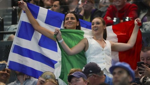 ĐOKOVIĆU UOPŠTE NEĆE BITI LAKO! Kakav megdan u Torinu, Janik Siner i Stefanos Cicipas otvorili Završni masters - i to kako (VIDEO) ĐOKOVIĆU UOPŠTE NEĆE BITI LAKO! Kakav megdan u Torinu, Janik Siner i Stefanos Cicipas otvorili Završni masters - i to kako (VIDEO)