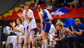 IZLETELO MU: Komentator nehotice opsovao tokom meča Srbija - Nemačka IZLETELO MU: Komentator nehotice opsovao tokom meča Srbija - Nemačka