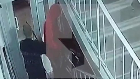 BIVŠI POLICAJAC POKUŠAO DA UKRADE LIFT: Kamere zabeležile nesvakidašnju akciju (VIDEO)