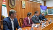 УСКОРО СТИЖЕ И ПЕТИ НАУЧНО-ТЕХНОЛОШКИ ПАРК: Премијерка посетила Крагујевац УСКОРО СТИЖЕ И ПЕТИ НАУЧНО-ТЕХНОЛОШКИ ПАРК: Премијерка посетила Крагујевац