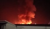ВЕЛИКИ ПОЖАР У ЈАГОДИНИ: Чују се детонације, дим куља у небо (ВИДЕО) ВЕЛИКИ ПОЖАР У ЈАГОДИНИ: Чују се детонације, дим куља у небо (ВИДЕО)