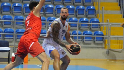 SLOGA ČEKA DINAMIK: Vanredno 8. kolo Admiral bet košarkaške lige Srbije SLOGA ČEKA DINAMIK: Vanredno 8. kolo Admiral bet košarkaške lige Srbije