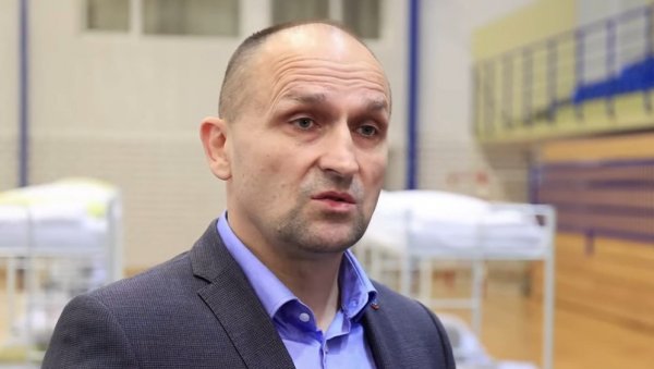 САБОР ПОТВРДИО ИЗБОР НОВОГ МИНИСТРА ОДБРАНЕ: Иван Анушић на мети хрватске опозиције - Треба му дати годишњу награду за скидање гаћа САБОР ПОТВРДИО ИЗБОР НОВОГ МИНИСТРА ОДБРАНЕ: Иван Анушић на мети хрватске опозиције - Треба му дати годишњу награду за скидање гаћа