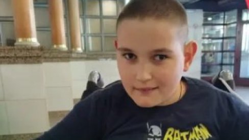 U SRBIJI SE SVAKE GODINE PREVREMENO RODI VIŠE OD 4.000 BEBA: Mali Uroš je među njima i teško je bolestan U SRBIJI SE SVAKE GODINE PREVREMENO RODI VIŠE OD 4.000 BEBA: Mali Uroš je među njima i teško je bolestan