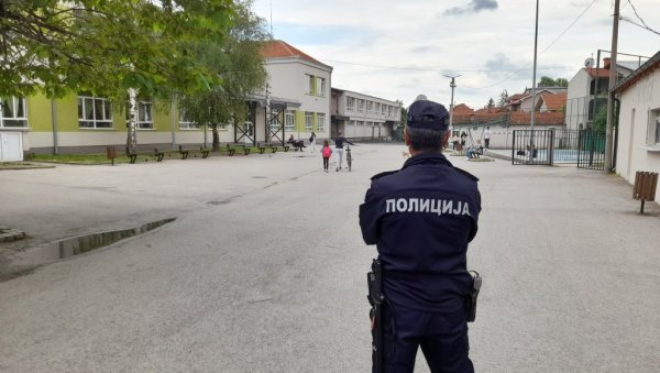 ОСУМЊИЧЕН ДА ЈЕ УБИО ОЦА: Несрећни човек умро од задобијених повреда ОСУМЊИЧЕН ДА ЈЕ УБИО ОЦА: Несрећни човек умро од задобијених повреда