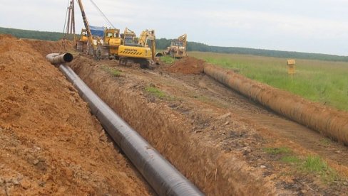 SVI UMREŽENI U NAREDNE DVE GODINE: Još tri sela opštine Despotovac dobila gas SVI UMREŽENI U NAREDNE DVE GODINE: Još tri sela opštine Despotovac dobila gas