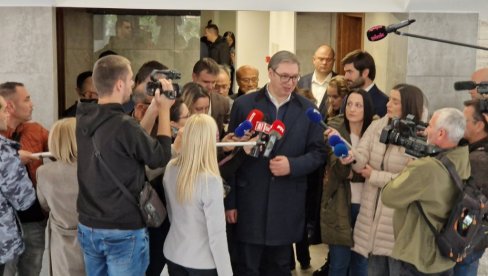 OVO JE ONO ŠTO NAMA NEDOSTAJE: Predsednik Vučić o značaju izgradnje ovakvih projekata za razvoj Srbije OVO JE ONO ŠTO NAMA NEDOSTAJE: Predsednik Vučić o značaju izgradnje ovakvih projekata za razvoj Srbije