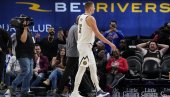 SRBIN U CENTRU HAOSA: Nikola Jokić hteo da se bije, Denver krenuo u kanal (VIDEO) SRBIN U CENTRU HAOSA: Nikola Jokić hteo da se bije, Denver krenuo u kanal (VIDEO)