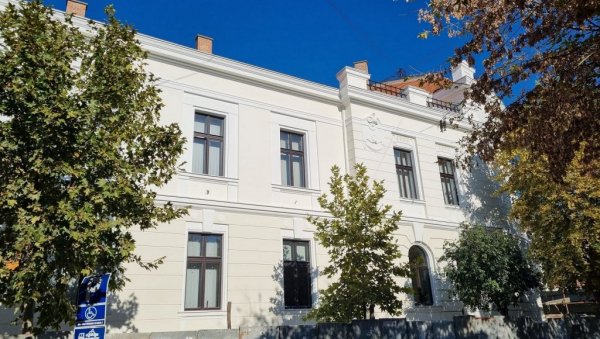ОПШТИНА ПЕТРОВАЦ НА МЛАВИ: Додељују 15 стипендија за студенте ОПШТИНА ПЕТРОВАЦ НА МЛАВИ: Додељују 15 стипендија за студенте