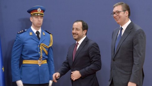 OBRAĆANJE PREDSEDNIKA SRBIJE VUČIĆA I PREDSEDNIKA KIPRA: Ponosni smo i srećni što je gost naše zemlje OBRAĆANJE PREDSEDNIKA SRBIJE VUČIĆA I PREDSEDNIKA KIPRA: Ponosni smo i srećni što je gost naše zemlje