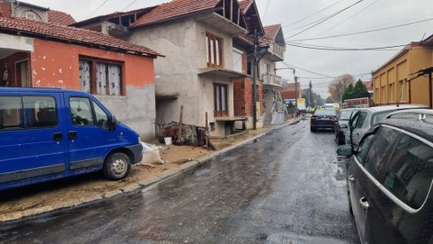 ZA OBNOVU ULICA 13 MILIONA DINARA: Obnavljaju se saobraćajnice u Podvorcu